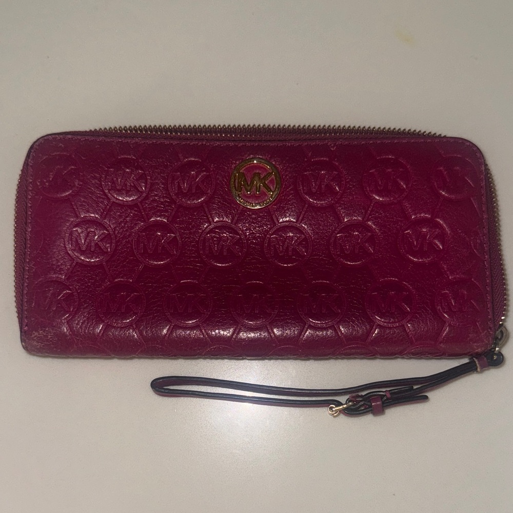 Michael Kors Fuchsia Embossed Wallet